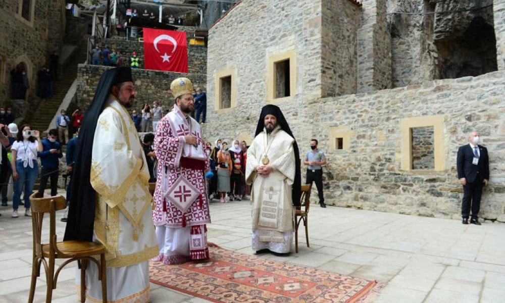 Μετά φόβου Θεού πίστεως άνοιξε την αγκαλιά της η Παναγία Σουμελά στον Πόντο (ΦΩΤΟ)